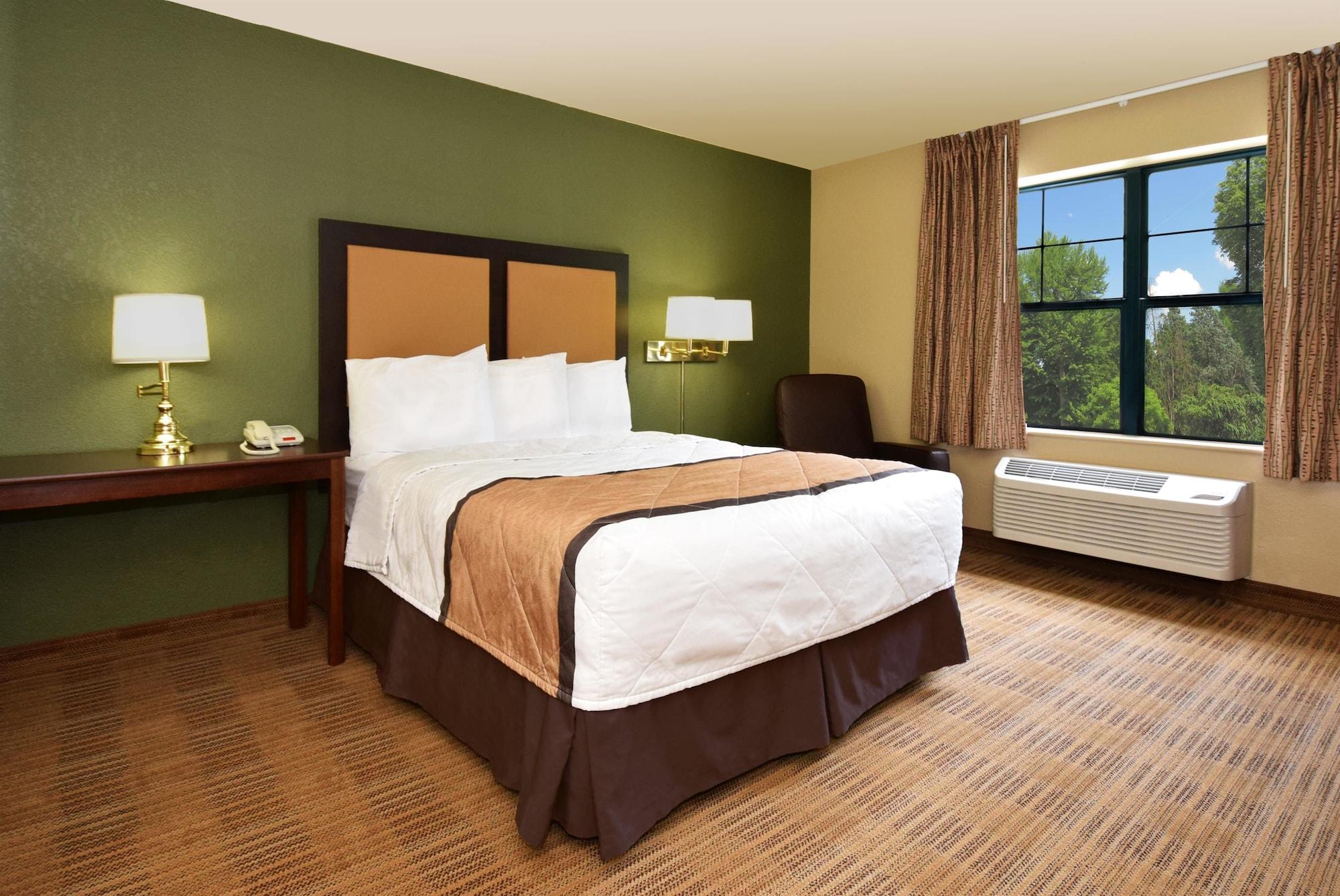 เอ็กซ์เทนด์ สเตย์ อเมริกา เอดิสัน แรริตัน เซ็นเตอร์ Hotel ภายนอก รูปภาพ